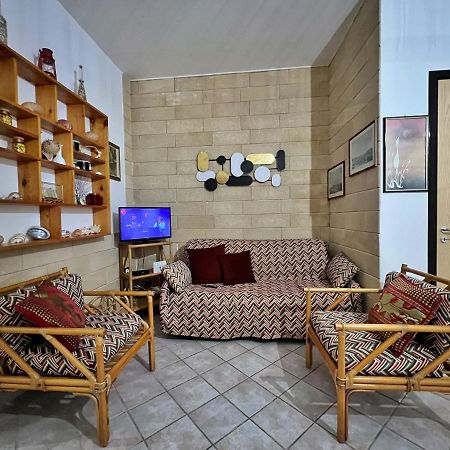 Casa Vacanza Rita Марина-ді-Песколузе Екстер'єр фото